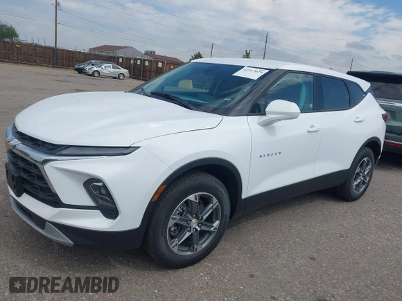 2025 Chevrolet Blazer LT с VIN 3GNKBHR49SS210008, выставлен на аукционе IAAI как лот 42567029 с пробегом 125 миль миль и . История ставок и продаж доступна на DreamBid. Изображение 14.