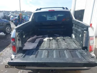 2014 Honda Ridgeline RTL z VIN 5FPYK1F51EB012843, wystawiony jako IAAI lot #41629002 z przebiegiem 114 761 mil mil oraz . Historia ofert i sprzedaży dostępna na DreamBid. Obrazek 8.