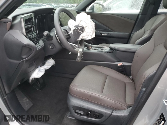 2024 Lexus TX 350 with VIN 5TDAAAB61RS015089, listed as a Copart auction lot 55833525 with 1,790 mi miles and Salvage title. Bid and sale history available at DreamBid. Image 7.