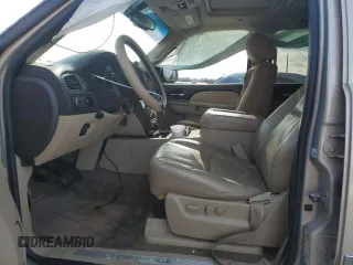 2011 GMC Yukon XL Denali with VIN 1GKS2MEF2BR192306, listed as a Copart auction lot 84486134 with 197,724 mi miles and Salvage Title. Bid and sale history available at carsss.com. Image 7.