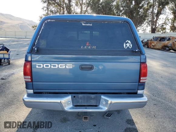 2001 Dodge Dakota with VIN 1B7HL2AX71S339829, listed as a Copart auction lot 44539825 with 183,961 mi miles and Salvage title. Bid and sale history available at DreamBid. Image 6.