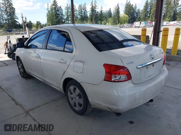 2008 Toyota Yaris with VIN JTDBT923081216819, listed as a IAAI auction lot 42153326 with 125,794 mi miles. Bid and sale history available at carsss.com. Image 3.