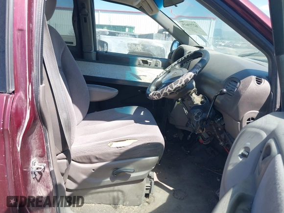 2001 Dodge Caravan Sport with VIN 2B4GP44341R360902, listed as a IAAI auction lot 42719619 with 229,998 mi miles and . Bid and sale history available at DreamBid. Image 5.