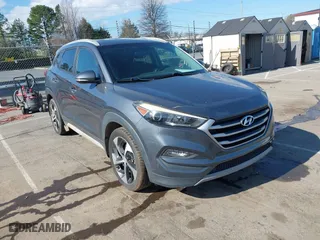2017 Hyundai Tucson Value with VIN KM8J33A25HU402366, listed as a IAAI auction lot 41814426 with 117,669 mi miles. Bid and sale history available at carsss.com. Image 1.