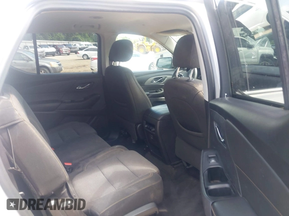 2020 Chevrolet Traverse LS z VIN 1GNERFKW3LJ271902, wystawiony jako IAAI lot #42516114 z przebiegiem 89 879 mil mil oraz . Historia ofert i sprzedaży dostępna na DreamBid. Obrazek 8.