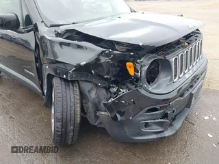 2017 Jeep Renegade Latitude with VIN ZACCJABB9HPE58804, listed as a IAAI auction lot 42100567 with 100,474 mi miles. Bid and sale history available at carsss.com. Image 6.