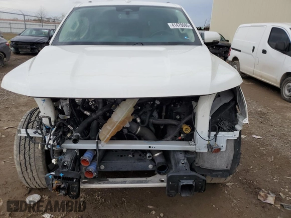 2023 Ford Expedition Max XLT with VIN 1FMJK1H87PEA45198, listed as a Copart auction lot 41470695 with 30,814 mi miles and Salvage title. Bid and sale history available at DreamBid. Image 5.