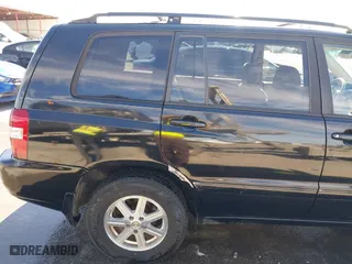 2006 Toyota Highlander with VIN JTEGP21A560111287, listed as a IAAI auction lot 41392554 with 171,024 mi miles. Bid and sale history available at carsss.com. Image 20.