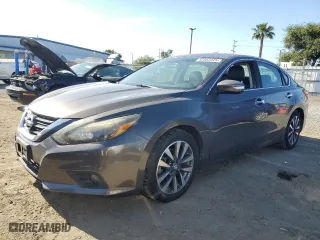 2017 Nissan Altima 2.5 SR with VIN 1N4AL3AP0HC279023, listed as a Copart auction lot 52583445 with 114,455 mi miles and Salvage Title. Bid and sale history available at carsss.com. Image 1.