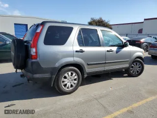 2006 Honda CR-V EX with VIN JHLRD78816C025871, listed as a Copart auction lot 42402355 with 131,110 mi miles and Salvage Title. Bid and sale history available at carsss.com. Image 3.
