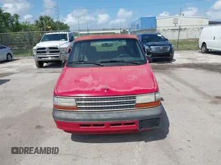 1994 Plymouth Voyager z VIN 2P4GH2535RR514642, wystawiony jako IAAI lot #41942481 z przebiegiem 212 881 mil mil oraz . Historia ofert i sprzedaży dostępna na DreamBid. Obrazek 6.
