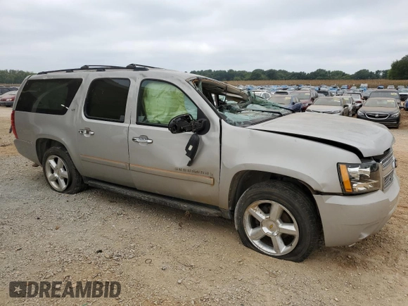 2008 Chevrolet Suburban LTZ with VIN 1GNFC16J48R118641, listed as a Copart auction lot 66723344 with 211,164 mi miles and Salvage Title. Bid and sale history available at carsss.com. Image 4.
