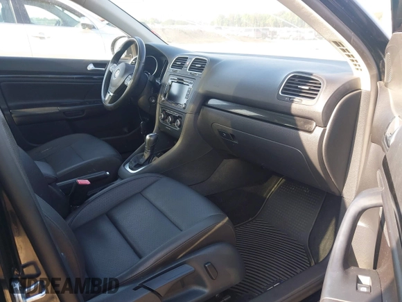 2013 Volkswagen Jetta SportWagen TDI with VIN 3VWPL7AJ6DM695011, listed as a IAAI auction lot 42129066 with 194,310 mi miles. Bid and sale history available at carsss.com. Image 5.