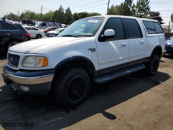 2001 Ford F-150 SuperCrew XLT with VIN 1FTRW08L31KF24186, listed as a Copart auction lot 65188904 with 0 mi miles and Salvage Title. Bid and sale history available at carsss.com. Image 1.