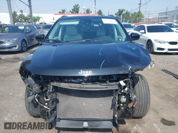 2020 Jeep Compass Latitude z VIN 3C4NJCBB0LT258657, wystawiony jako IAAI lot #42599084 z przebiegiem 29 997 mil mil oraz . Historia ofert i sprzedaży dostępna na DreamBid. Obrazek 13.