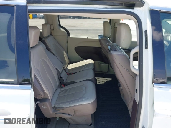2017 Chrysler Pacifica Touring L Plus with VIN 2C4RC1EG0HR511431, listed as a IAAI auction lot 42242917 with 170,375 mi miles and . Bid and sale history available at DreamBid. Image 8.