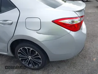 2015 Toyota Corolla L с VIN 5YFBURHEXFP330955, выставлен на аукционе IAAI как лот 42063316 с пробегом 215 114 миль миль и . История ставок и продаж доступна на DreamBid. Изображение 17.