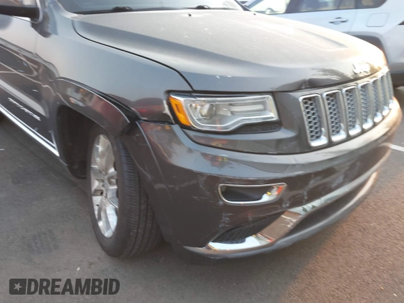 2015 Jeep Grand Cherokee Summit with VIN 1C4RJFJT3FC748507, listed as a IAAI auction lot 40271829 with 86,859 mi miles. Bid and sale history available at carsss.com. Image 6.