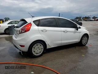 2016 Ford Fiesta S z VIN 3FADP4TJ6GM159028, wystawiony jako Copart lot #56878605 z przebiegiem 128 154 mil mil oraz Szkody całkowita. Historia ofert i sprzedaży dostępna na DreamBid. Obrazek 3.