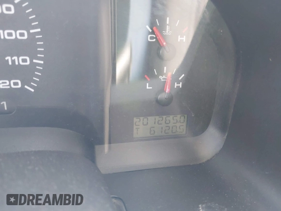 2004 Ford F-150 STX with VIN 1FTRX12W94NB70019, listed as a IAAI auction lot 42511102 with 201,265 mi miles and . Bid and sale history available at DreamBid. Image 7.