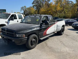 1998 Dodge 3500 with VIN 1B7MC33W4WJ170987, listed as a Copart auction lot 78019324 with 216,753 mi miles and Salvage Title. Bid and sale history available at carsss.com. Image 2.