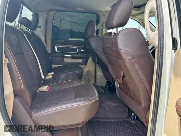 2016 Ram 2500 Laramie Longhorn с VIN 3C6UR5GL4GG336364, выставлен на аукционе Copart как лот 59000085 с пробегом 119 354 миль миль и Чистый • Clean title. История ставок и продаж доступна на DreamBid. Изображение 6.