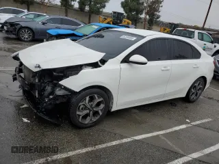 2020 Kia Forte LXS with VIN 3KPF24AD6LE217111, listed as a Copart auction lot 45230495 with 41,725 mi miles and Salvage Title. Bid and sale history available at carsss.com. Image 1.