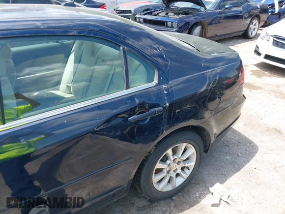 2008 Mercury Milan with VIN 3MEHM01168R635734, listed as a IAAI auction lot 42556769 with 81,785 mi miles and . Bid and sale history available at DreamBid. Image 13.