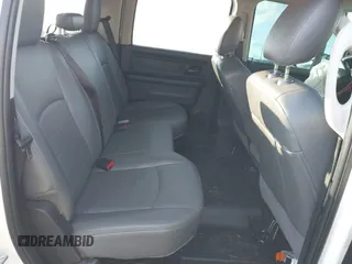 2018 Ram 2500 Tradesman with VIN 3C6UR4HL6JG125201, listed as a IAAI auction lot 41432329 with 181,247 mi miles. Bid and sale history available at carsss.com. Image 8.