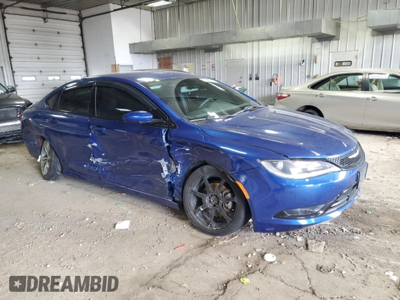 2015 Chrysler 200 S with VIN 1C3CCCBB6FN643439, listed as a Copart auction lot 50949045 with 102,877 mi miles and Non Repairable. Bid and sale history available at carsss.com. Image 4.