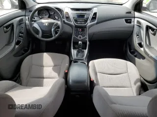 2016 Hyundai Elantra SE z VIN 5NPDH4AE9GH747041, wystawiony jako Copart lot #53665105 z przebiegiem 96 199 mil mil oraz Szkoda całkowita • Salvage title. Historia ofert i sprzedaży dostępna na DreamBid. Obrazek 8.