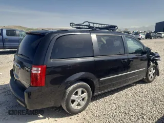 2010 Dodge Grand Caravan with VIN 2D4RN5D1XAR323622, listed as a Copart auction lot 52638465 with 158,491 mi miles and Salvage Title. Bid and sale history available at DreamBid. Image 3.