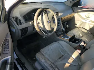 2004 Volvo XC90 with VIN YV1CZ59H141079696, listed as a Copart auction lot 88282705 with Not Provided miles and Salvage Title. Bid and sale history available at carsss.com. Image 8.