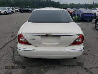 2007 Jaguar XJ with VIN SAJWA71B67SH12726, listed as a Copart auction lot 64840394 with 71,363 mi miles and Salvage Title. Bid and sale history available at carsss.com. Image 6.