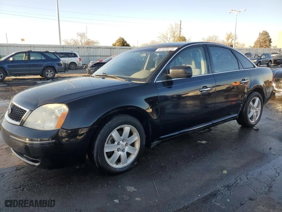 2006 Ford Five Hundred SE with VIN 1FAFP23136G181221, listed as a Copart auction lot 42329515 with 146,485 mi miles and Salvage Title. Bid and sale history available at carsss.com. Image 1.