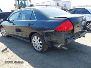 2006 Honda Accord LX с VIN 1HGCM66386A064958, выставлен на аукционе IAAI как лот 41931491 с пробегом 103 237 миль миль и . История ставок и продаж доступна на DreamBid. Изображение 3.