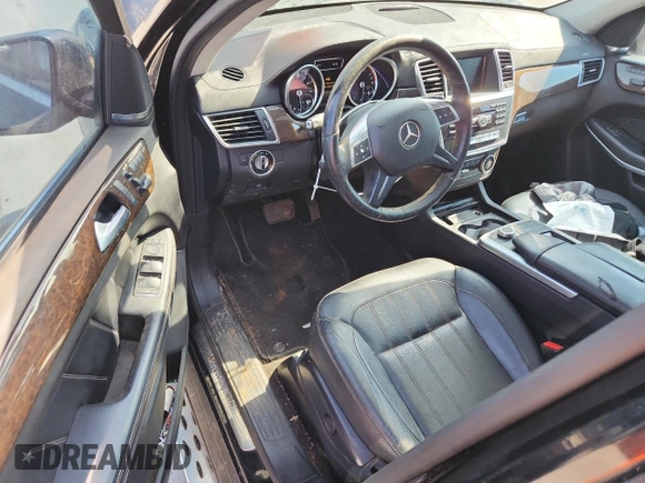 2014 Mercedes-Benz GL 450 with VIN 4JGDF7CE8EA333575, listed as a Copart auction lot 62966655 with 200,197 mi miles and Clean title. Bid and sale history available at DreamBid. Image 8.