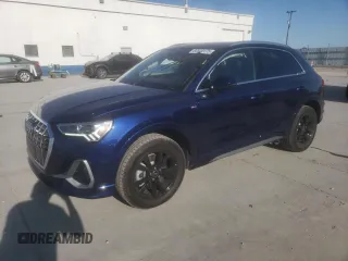 2023 Audi Q3 S line Premium Plus с VIN WA1EECF36P1021976, выставлен на аукционе Copart как лот 62105885 с пробегом 22 866 миль миль и Списание • Salvage title. История ставок и продаж доступна на DreamBid. Изображение 1.