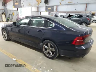 2017 Volvo S90 Momentum z VIN YV1102AK2H1008259, wystawiony jako Copart lot #70312414 z przebiegiem 90 625 mil mil oraz Szkody całkowita. Historia ofert i sprzedaży dostępna na DreamBid. Obrazek 2.
