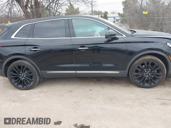 2016 Lincoln MKX Reserve with VIN 2LMTJ8LP0GBL31400, listed as a IAAI auction lot 42073406 with 136,551 mi miles. Bid and sale history available at carsss.com. Image 13.