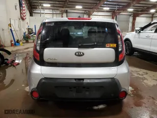 2015 Kia Soul with VIN KNDJN2A29F7756055, listed as a Copart auction lot 44520325 with 122,769 mi miles and Clean Title. Bid and sale history available at carsss.com. Image 6.