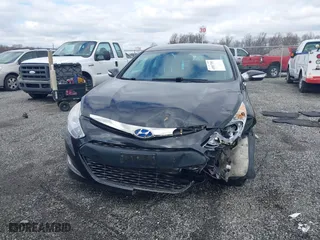 2015 Hyundai Sonata Hybrid Limited with VIN KMHEC4A44FA122722, listed as a IAAI auction lot 41817351 with 144,286 mi miles. Bid and sale history available at carsss.com. Image 13.