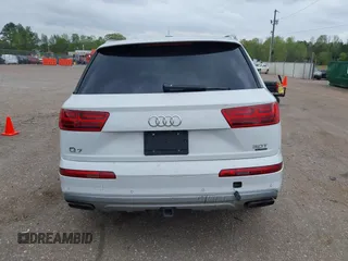 2017 Audi Q7 Premium Plus with VIN WA1LAAF79HD029144, listed as a IAAI auction lot 41902773 with Not Provided miles and . Bid and sale history available at DreamBid. Image 17.