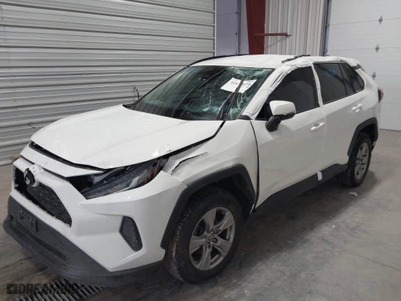 2022 Toyota RAV4 XLE with VIN 2T3P1RFV8NW286279, listed as a IAAI auction lot 41672654 with 56,984 mi miles. Bid and sale history available at carsss.com. Image 6.
