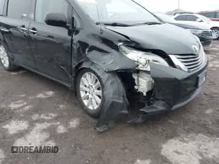 2014 Toyota Sienna Ltd with VIN 5TDDK3DCXES076542, listed as a IAAI auction lot 41559021 with 1 mi miles. Bid and sale history available at carsss.com. Image 6.