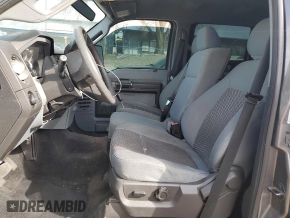 2012 Ford F-250 XL z VIN 1FT7W2B62CEC66296, wystawiony jako Copart lot #49055895 z przebiegiem 154 866 mil mil oraz Szkoda całkowita • Salvage title. Historia ofert i sprzedaży dostępna na DreamBid. Obrazek 7.