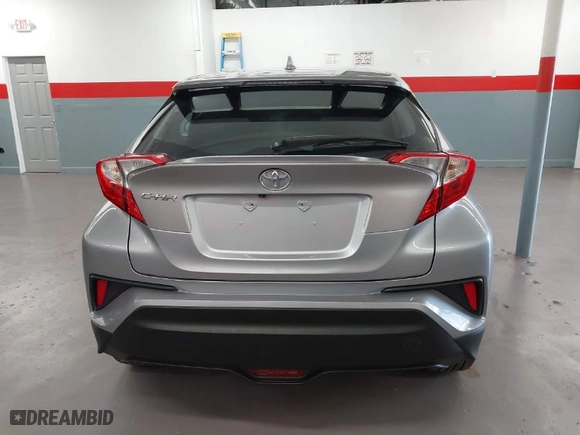 2018 Toyota C-HR XLE with VIN NMTKHMBX0JR015680, listed as a IAAI auction lot 41987642 with 80,367 mi miles. Bid and sale history available at carsss.com. Image 16.