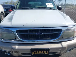 2000 Ford Explorer Eddie Bauer с VIN 1FMDU64E8YZC68666, выставлен на аукционе IAAI как лот 41907569 с пробегом 218 204 миль миль и . История ставок и продаж доступна на DreamBid. Изображение 6.