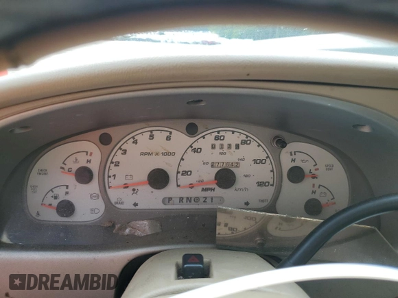 2003 Ford Explorer Sport XLS z VIN 1FMYU60E03UC12105, wystawiony jako Copart lot #67044604 z przebiegiem 277 642 mil mil oraz Szkody całkowita. Historia ofert i sprzedaży dostępna na DreamBid. Obrazek 9.