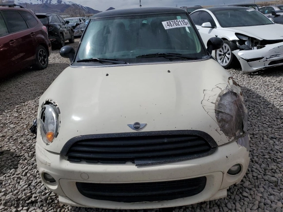 2012 MINI Cooper Hardtop with VIN WMWSU3C52CT262821, listed as a Copart auction lot 48762115 with 0 mi miles and Salvage Title. Bid and sale history available at carsss.com. Image 5.